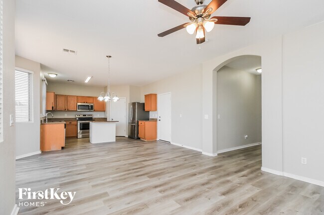 40556 N Domiano St San Tan Valley, AZ 85140 photo 3