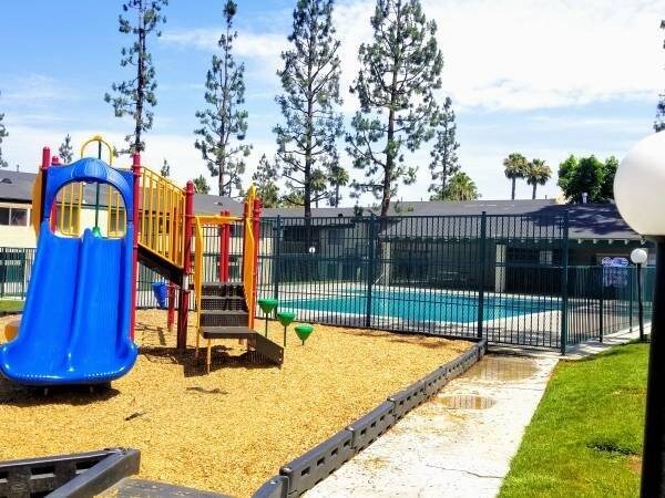 320 Smilax Rd San Marcos, CA 92069 photo 5
