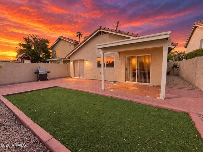 1225 E Angela Dr