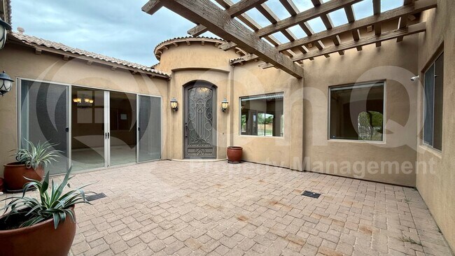 2950 E Latham Way Gilbert, AZ 85297 photo 5
