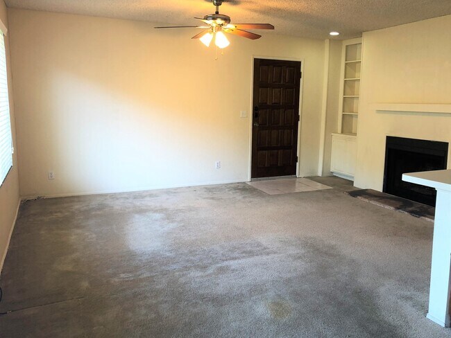 5005 Collwood Way San Diego, CA 92115 photo 3