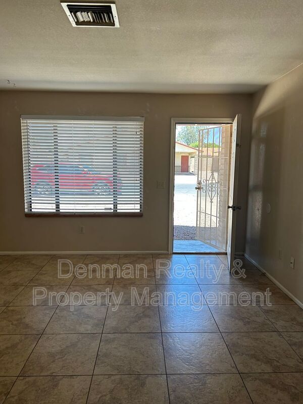 4619 E Camino St Mesa, AZ 85205 photo 2