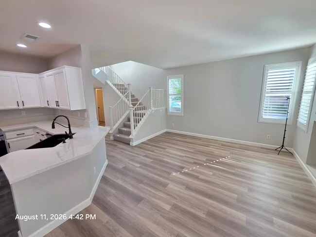 1103 Calle Tesoro Chula Vista, CA 91915 photo 4
