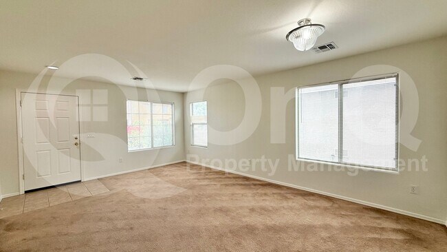 1831 W Desert Seasons Dr San Tan Valley, AZ 85142 photo 2
