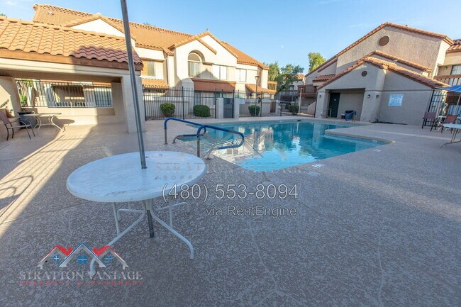 818 S Westwood Mesa, AZ 85210 photo 2