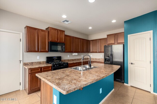 3464 S Bluejay Dr Gilbert, AZ 85297 photo 5