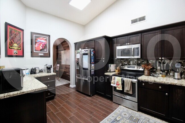 801 E Chicago St Chandler, AZ 85225 photo 2