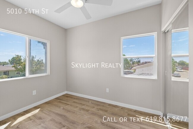 5010 54th St San Diego, CA 92115 photo 3