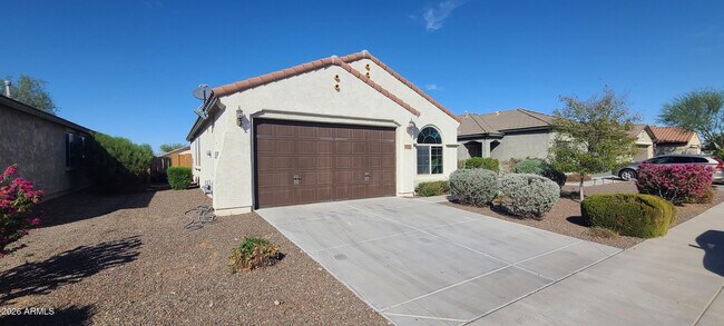 26086 W Sequoia Dr Buckeye, AZ 85396 photo 2