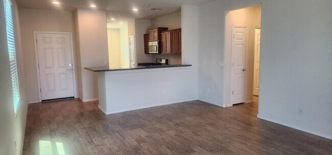 26086 W Sequoia Dr Buckeye, AZ 85396 photo 3