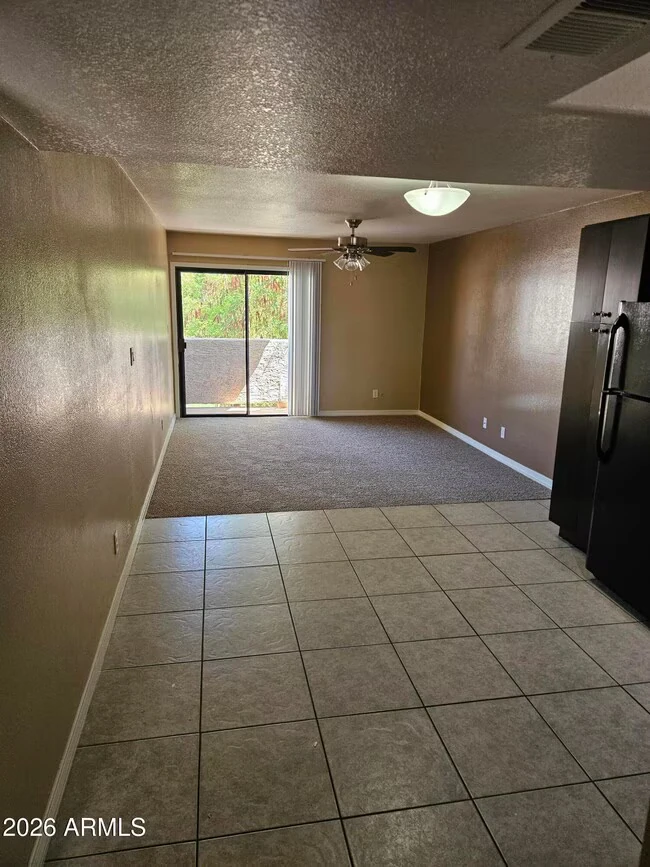 885 N Granite Reef Rd Scottsdale, AZ 85257 photo 2