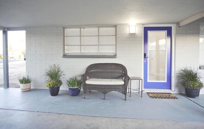 2543 E Brill St Phoenix, AZ 85008 photo 2