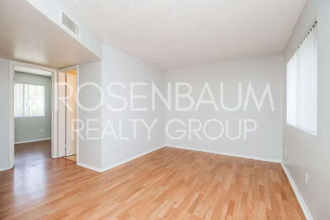 1050 W University Dr Mesa, AZ 85201 photo 4