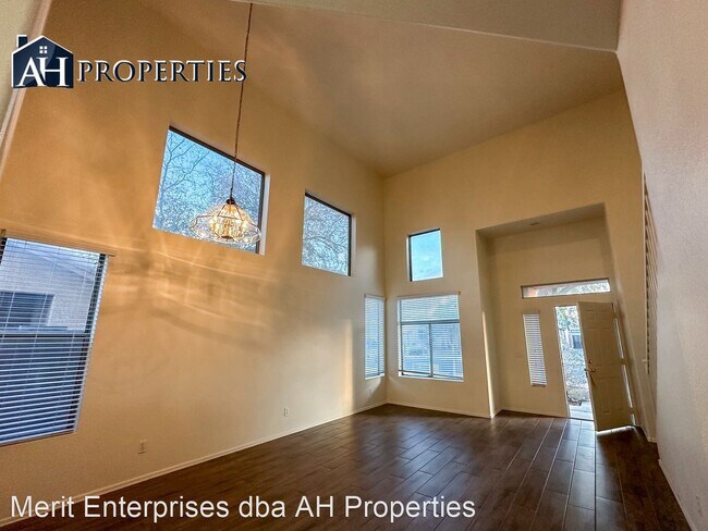 9146 W Hazelwood St Phoenix, AZ 85037 photo 3