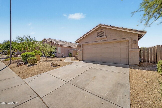 4319 E Tether Trail Phoenix, AZ 85050 photo 5