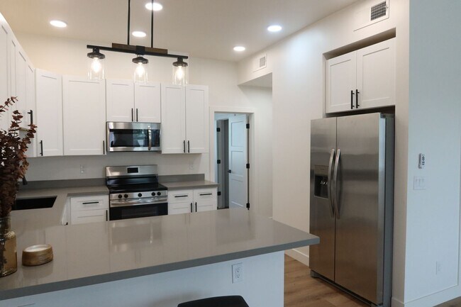 1453 E Fillmore St Phoenix, AZ 85006 photo 5