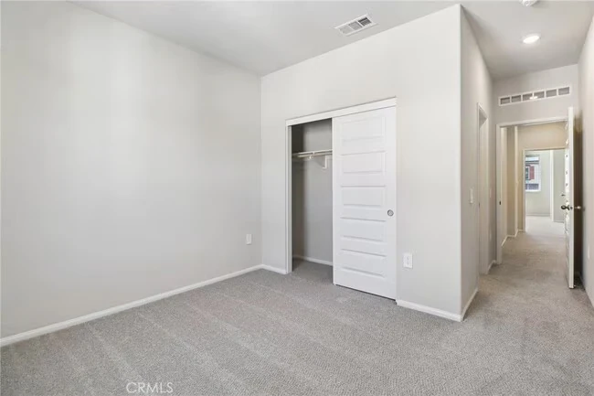 567 Toledo Way Oceanside, CA 92057 photo 2