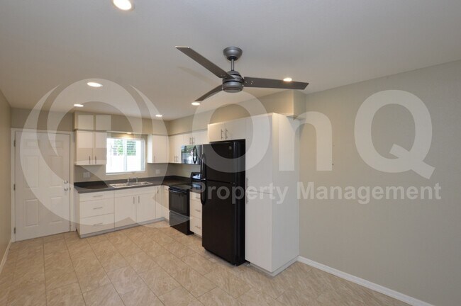 200 Old Litchfield Rd Litchfield Park, AZ 85340 photo 3