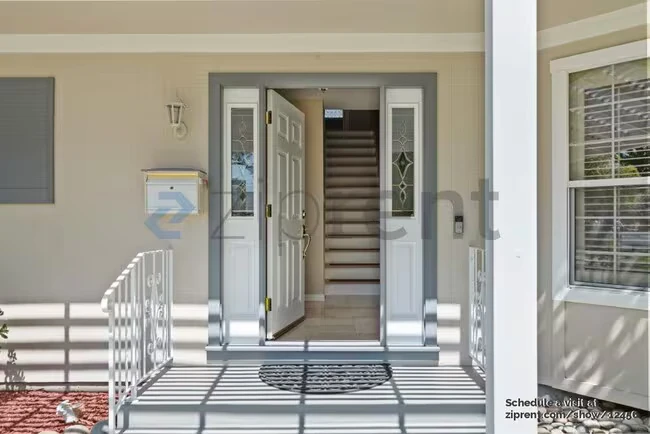 1602 Saint Regis Drive photo 5