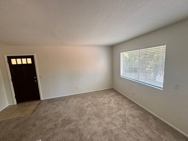 2616 Alpine Blvd Alpine, CA 91901 photo 4