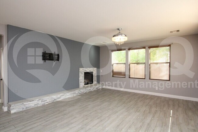 1958 S Sunnyvale Ave Gilbert, AZ 85295 photo 5