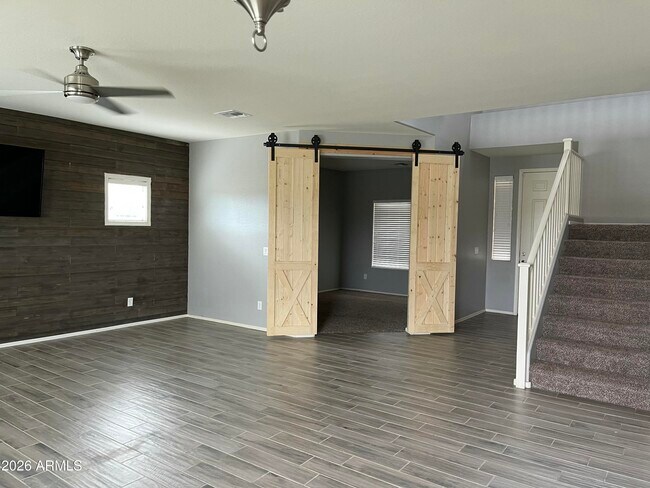16357 N 180th Dr Surprise, AZ 85388 photo 2