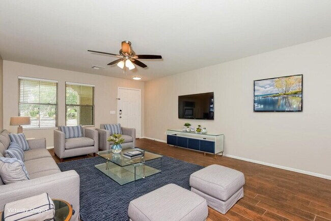 1084 S Olympic Dr Gilbert, AZ 85296 photo 4