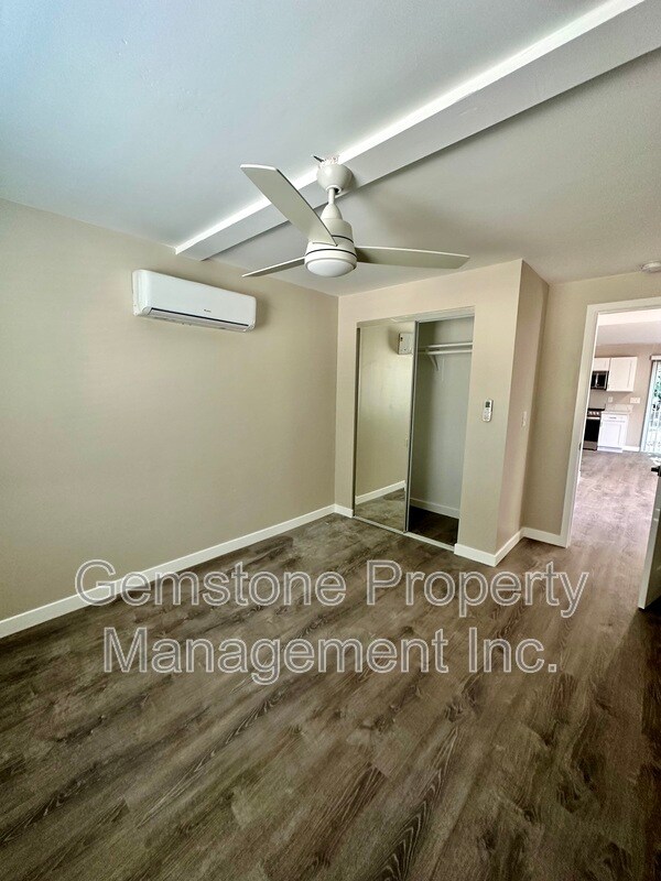 4810 54th St San Diego, CA 92115 photo 5