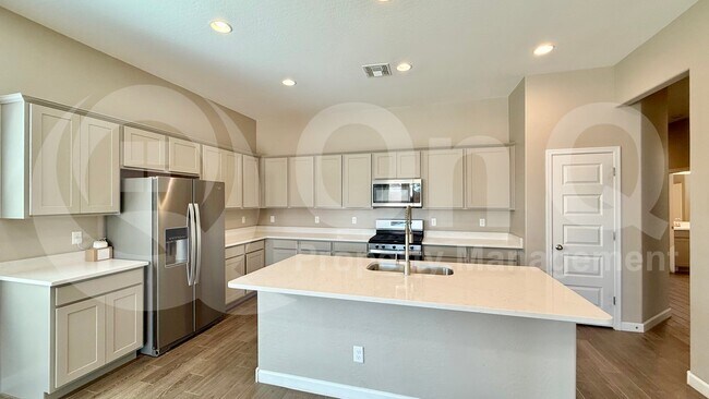 40847 W Hillman Dr Maricopa, AZ 85138 photo 5