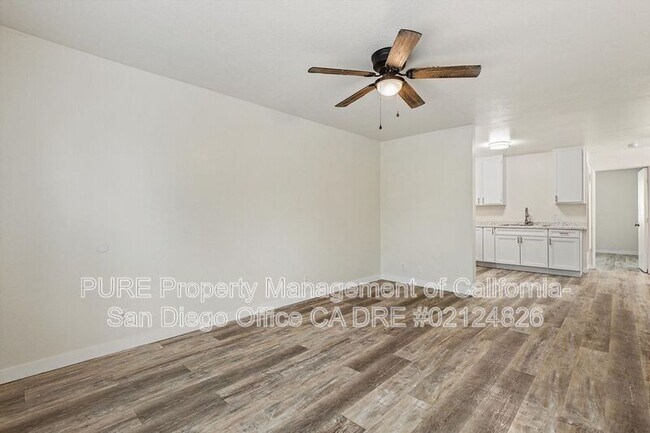 331 E Washington Ave Escondido, CA 92025 photo 4