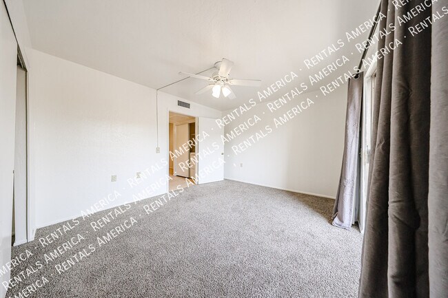 12221 W Bell Rd Surprise, AZ 85378 photo 4