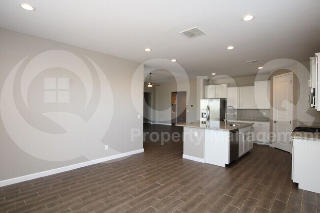 38038 W Nina St Maricopa, AZ 85138 photo 5