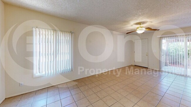 601 N May Mesa, AZ 85201 photo 4