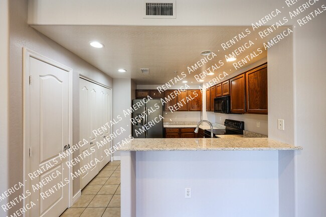 21320 N 56th St Phoenix, AZ 85054 photo 5