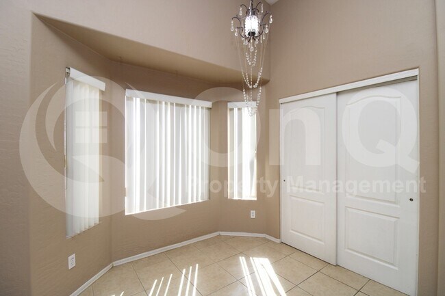 1015 E Princeton Ave Gilbert, AZ 85234 photo 3
