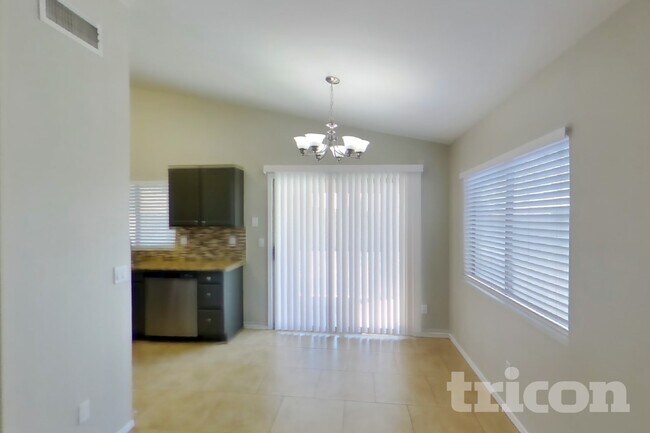 6323 W Williams St Phoenix, AZ 85043 photo 5