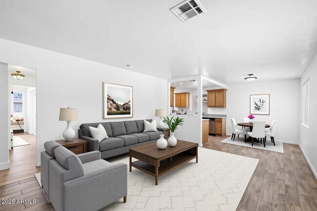 528 W 18th St Tempe, AZ 85281 photo 3