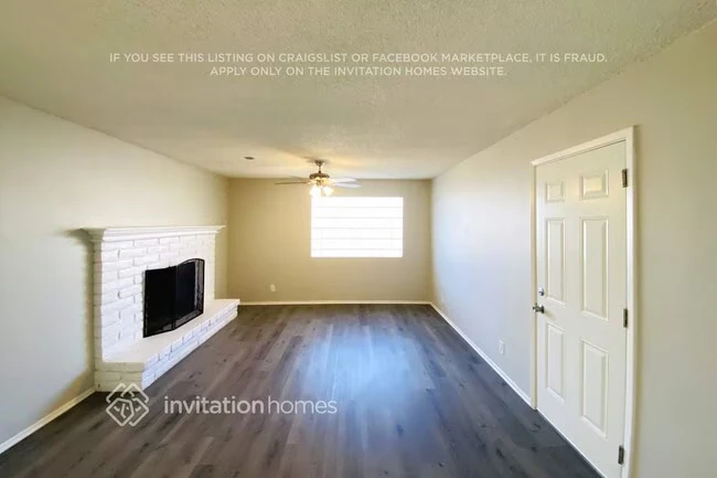 701 N Comanche Dr Chandler, AZ 85224 photo 2