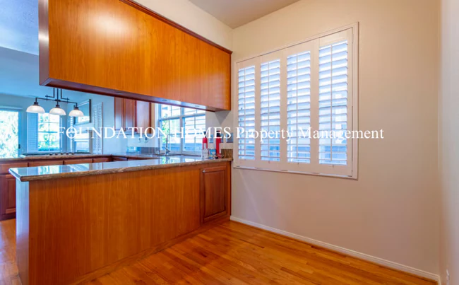 3 Lagoon Ct San Rafael, CA 94903 photo 3