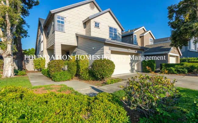 3 Lagoon Ct San Rafael, CA 94903 photo 2