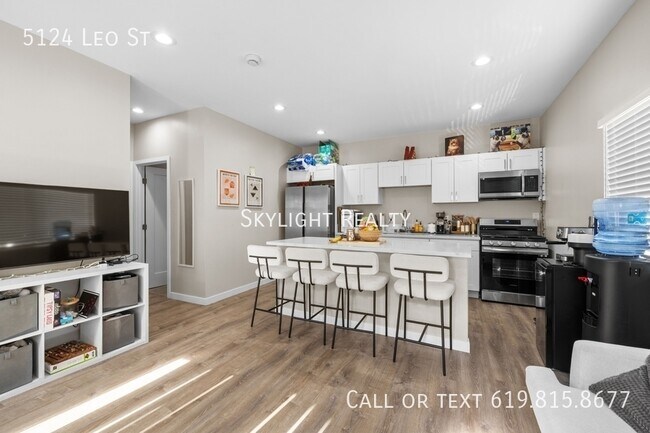 5124 Leo St San Diego, CA 92115