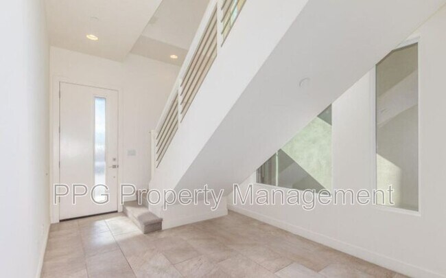 6810 E Lyra Dr Scottsdale, AZ 85257 photo 4