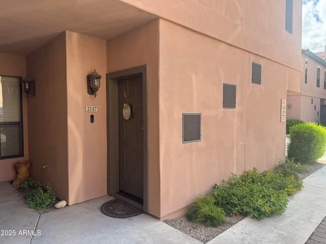 20660 N 40th St Phoenix, AZ 85050 photo 4