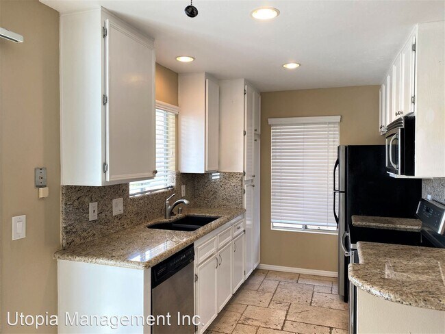 5949 Mildred St San Diego, CA 92110 photo 3