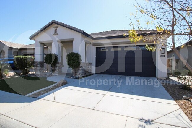 6635 East Michigan Ave Phoenix, AZ 85054 photo 2