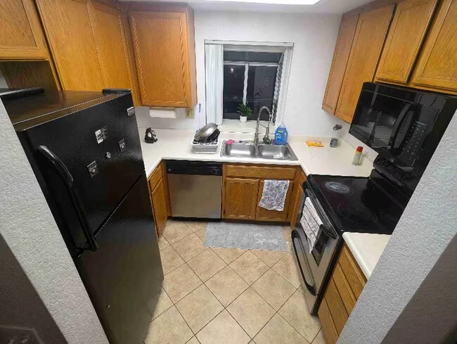 1075 Madden Ave San Diego, CA 92154 photo 4