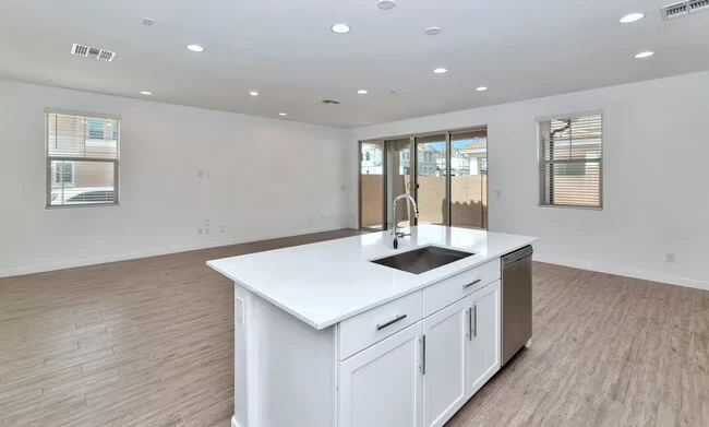 9918 E Texas Ave Mesa, AZ 85212 photo 5