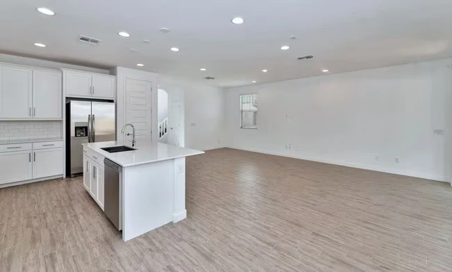 9918 E Texas Ave Mesa, AZ 85212 photo 4