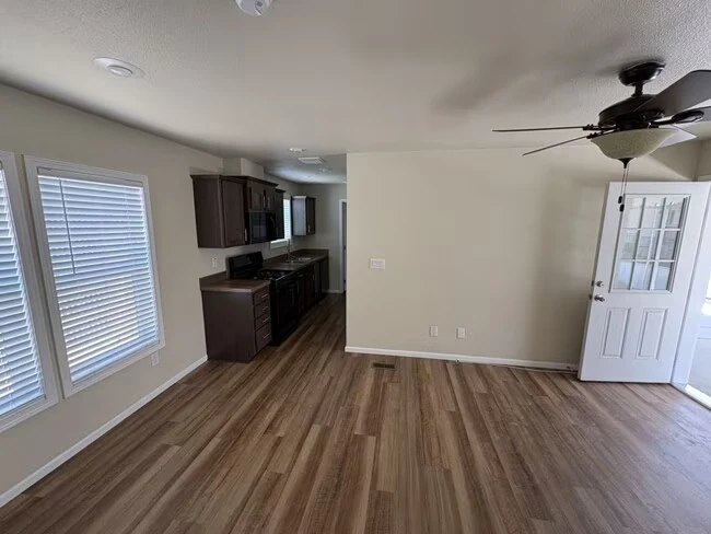 16613 N 2nd Ln Phoenix, AZ 85023 photo 4