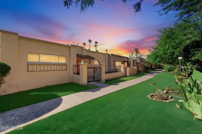 516 N Hobson Plaza Mesa, AZ 85203 photo 3